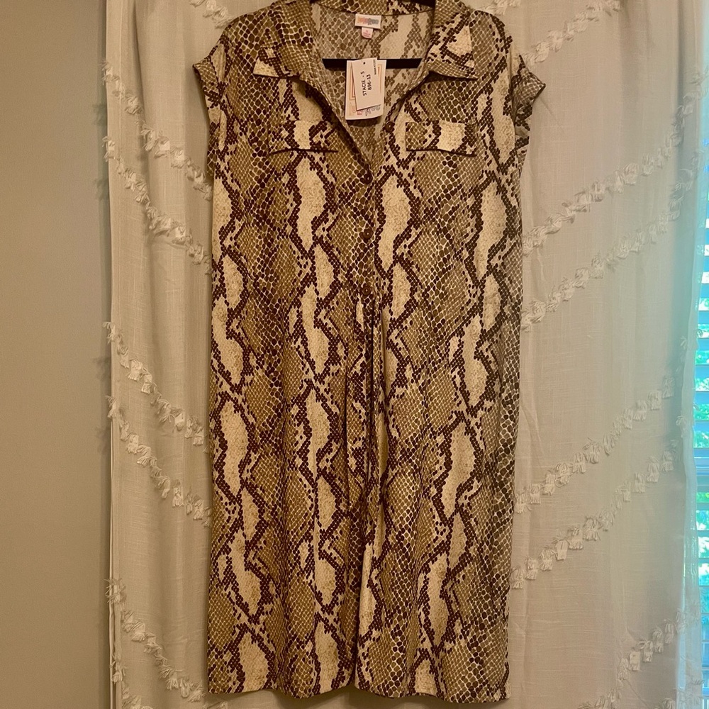 NWT LulaRoe Stacie Shirt Dress